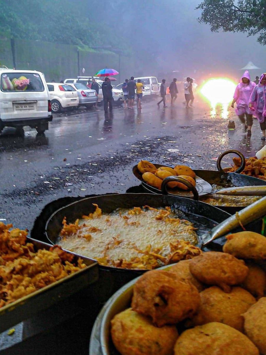 5 Monsoon Craving Foods You Can’t Resist - News | 5 Monsoon Craving Foods You Can’t Resist | Latest Photos at Lokmattimes.com